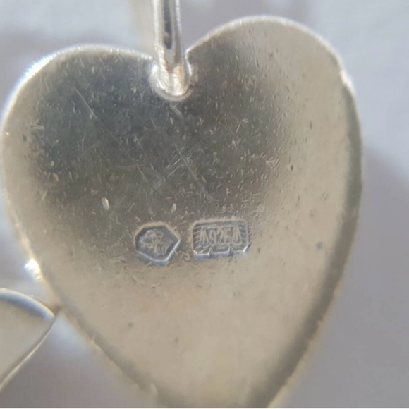 Gucci Heart and Butterfly Necklace - Picture 7 of 9